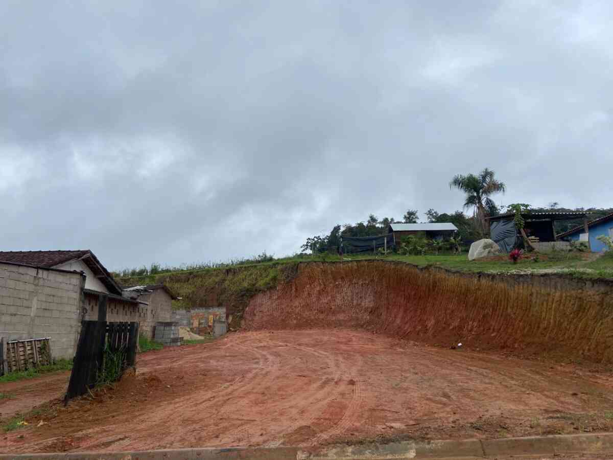 terreno-venda-lote-comprar-jd alvorada-asfalto-300m-escritura-1