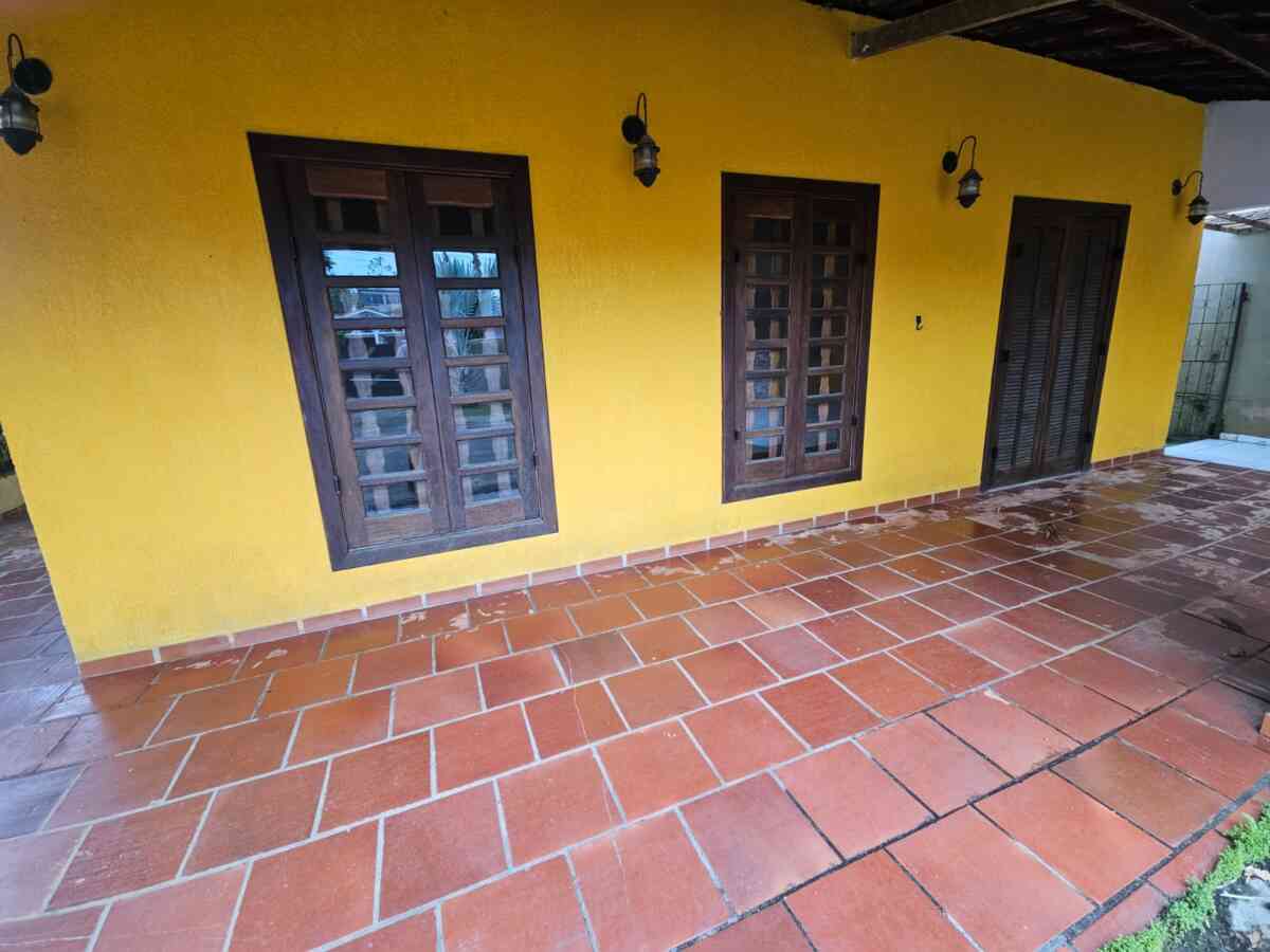 Casa-a-Venda-centro-pariquera-acu-terreno-amplo-418m2-area-total-comprar-financia-4-dormitorios-10