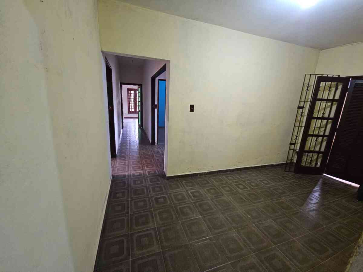 Casa-a-Venda-centro-pariquera-acu-terreno-amplo-418m2-area-total-comprar-financia-4-dormitorios-5