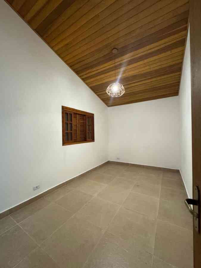 casa-a-venda-2-dormitorios-suite-garagem-pariquera-acu-sp-financia-minha-casa-minha-vida-1