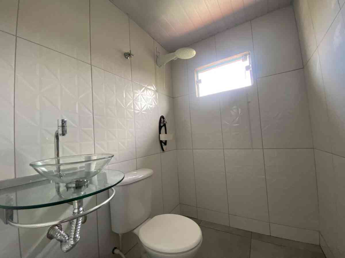 casa-a-venda-vila-roseli-pariquera-acu-4-dormitorios-sala-cozinha-garagem-financiamento-12