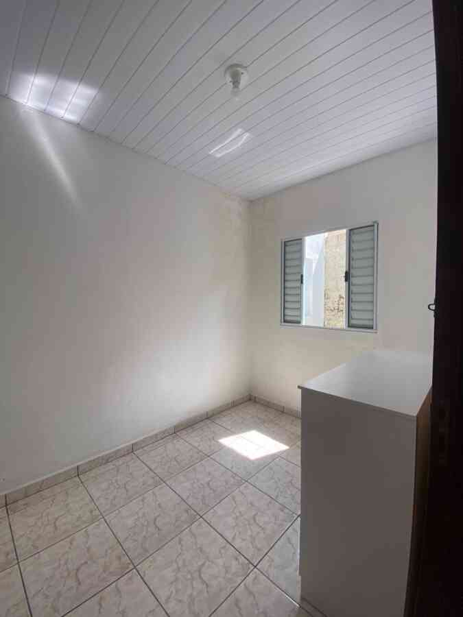 casa-a-venda-vila-roseli-pariquera-acu-4-dormitorios-sala-cozinha-garagem-financiamento-7