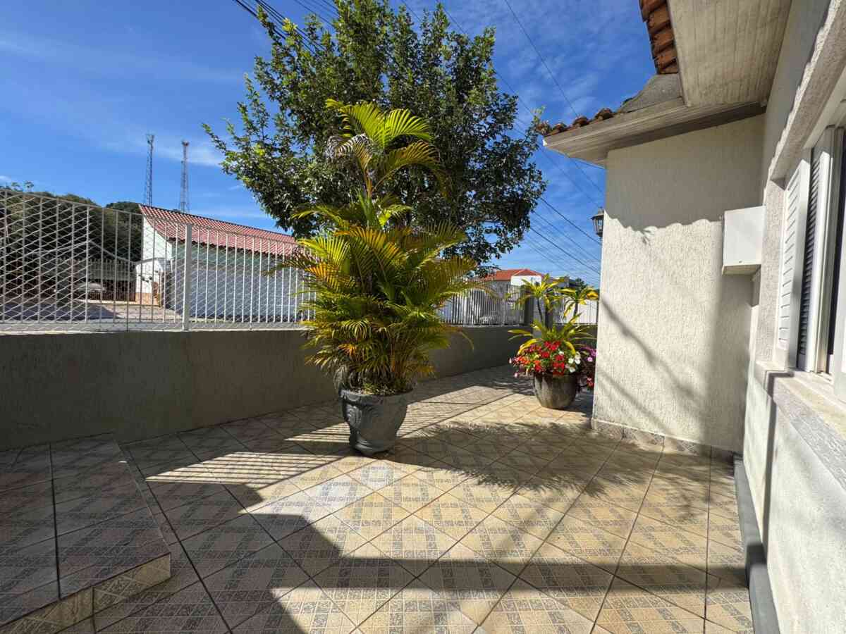 Casa-a-venda-centro-pariquera-açu-4-quartos-2-salas-cozinha-area-gourmet-10