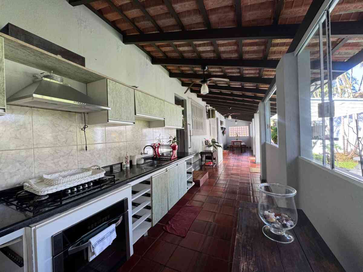 Casa-a-venda-centro-pariquera-açu-4-quartos-2-salas-cozinha-area-gourmet-15