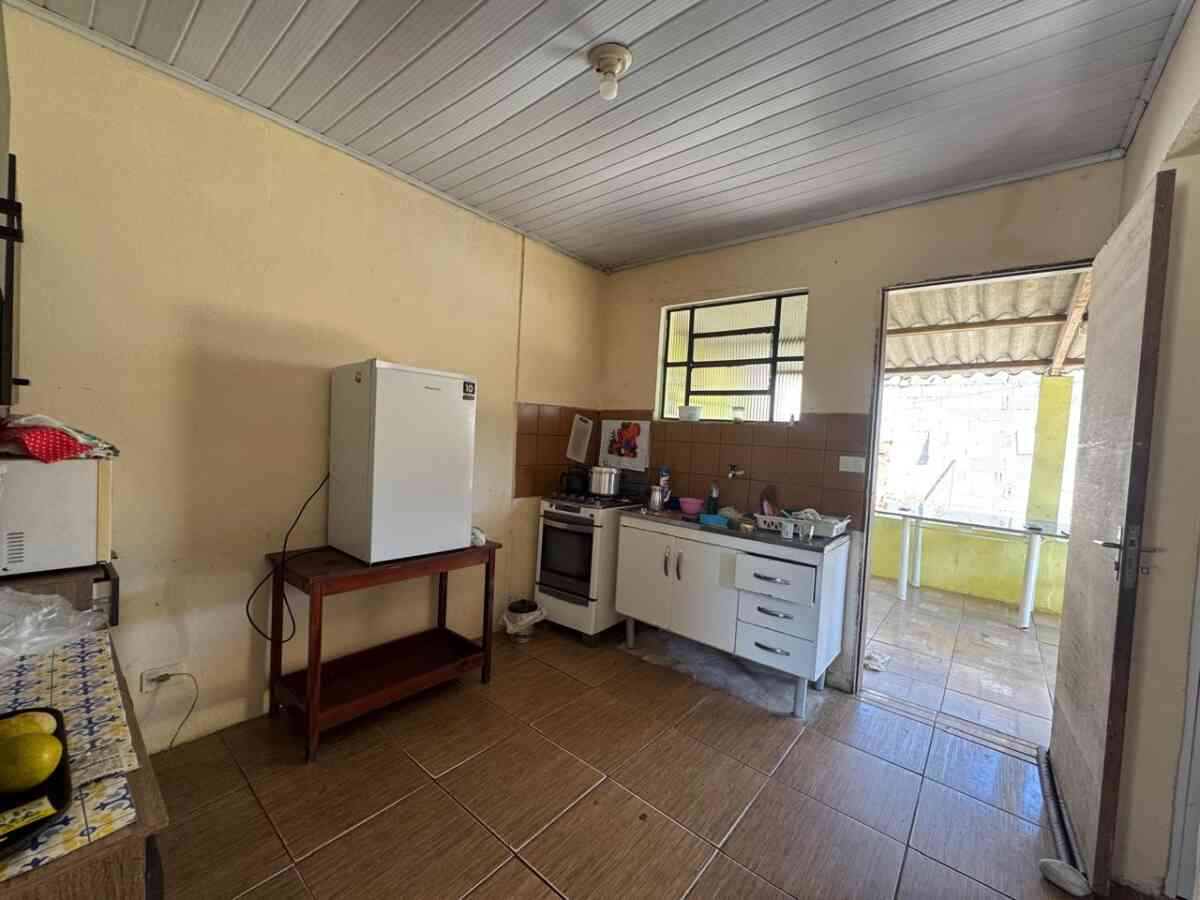 casa-a-venda-pariquera-acu-sp-2-quartos-suite-sala-cozinha-banheiro-garagem-vila-sao-joao-3