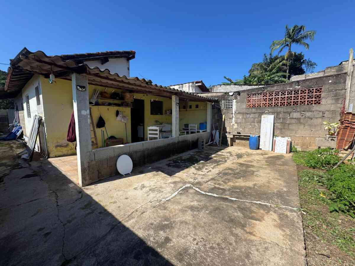casa-a-venda-pariquera-acu-sp-2-quartos-suite-sala-cozinha-banheiro-garagem-vila-sao-joao-4