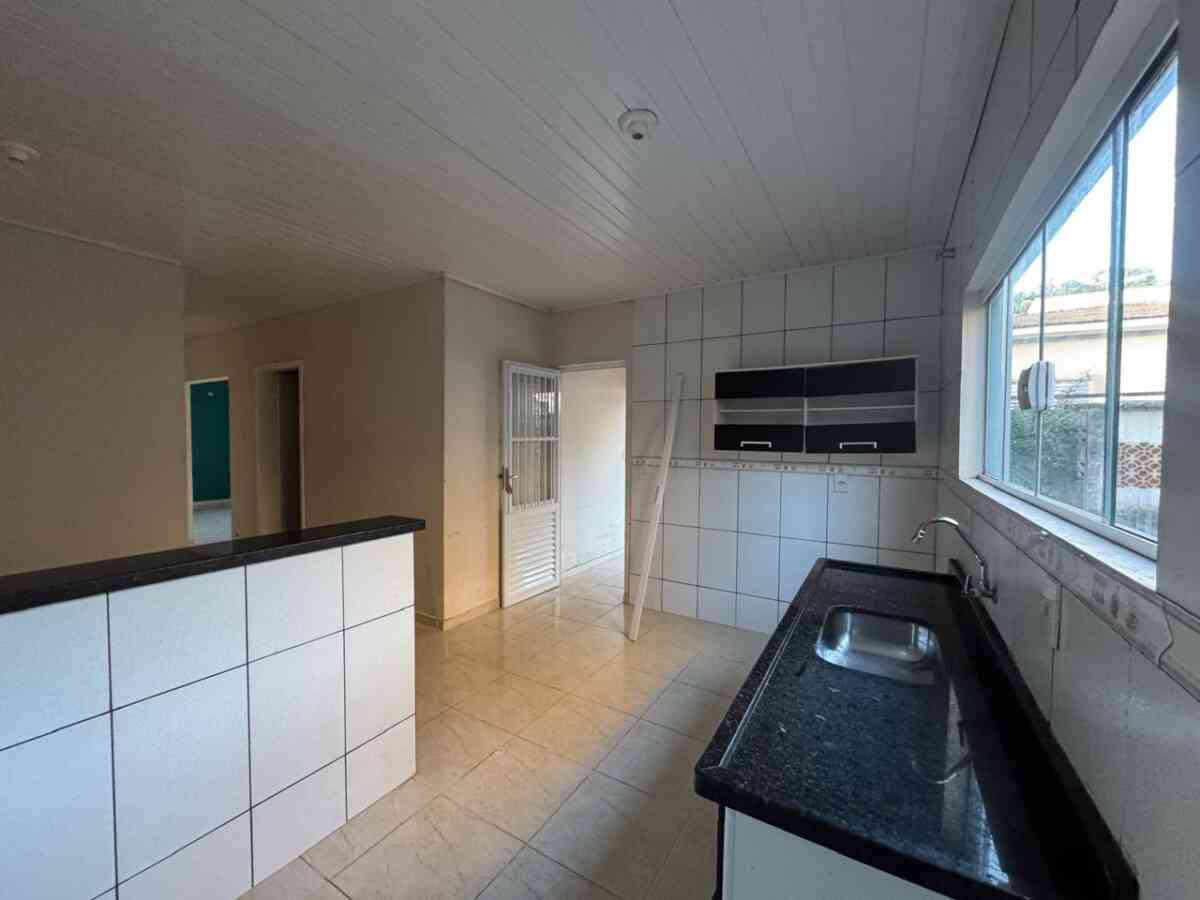 casa-a-venda-vila-roseli-pariquera-acu-sp-2-dormitorios-mais-um-sobrado-com-2-dormitorios-4